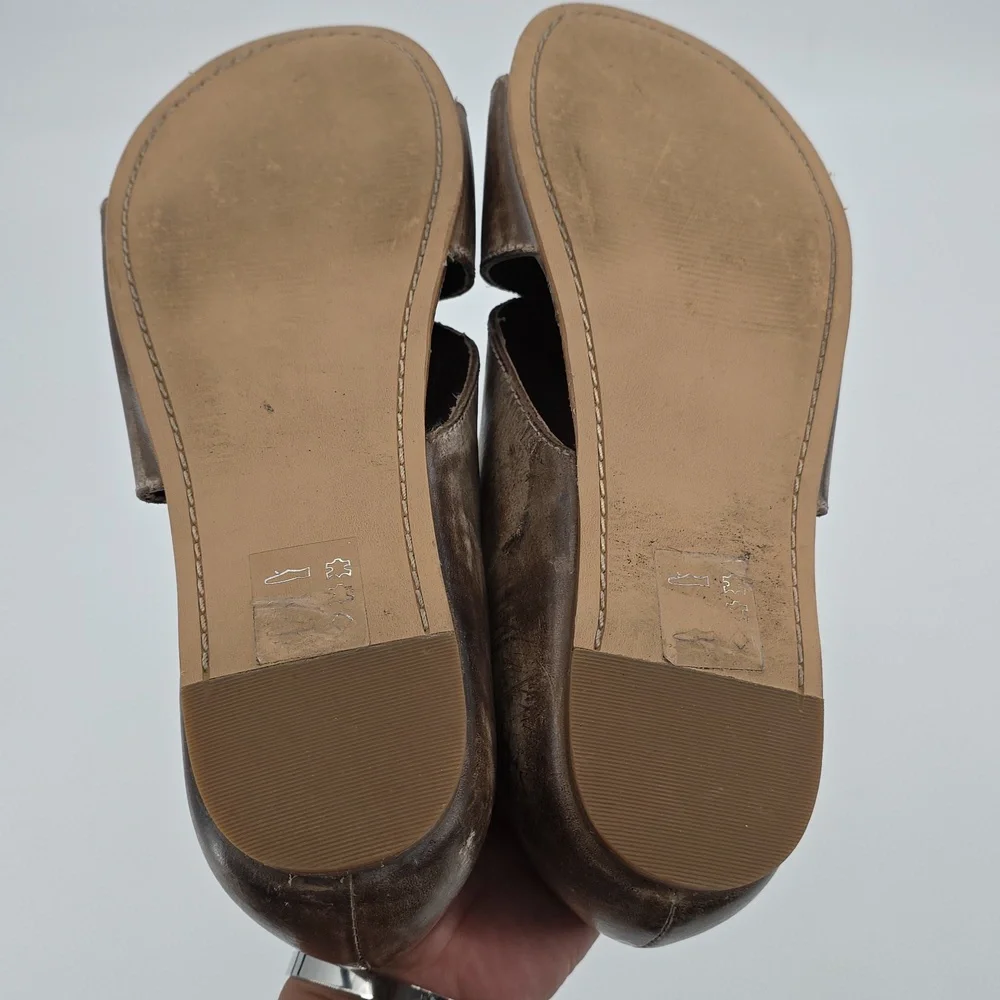 Bedstud Roan Brown Minimalist Sandals with Asymmetrical Design Size 10.